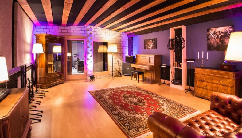 Beckrecords - recording room